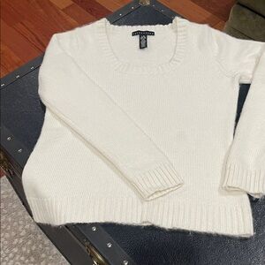 Spring layering Ivory Angora Blend Soft Crew Neck Pull Over Sweater Neutral L